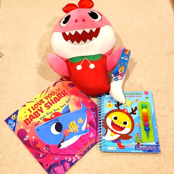 Nickelodeon Accessories Baby Shark Gift Set Poshmark
